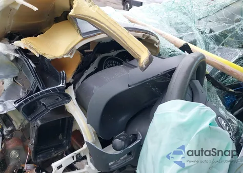 2009 Kia Sedona Lx z USA, uszkodzony, nr VIN KNDMB233896304474